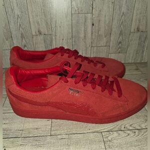 Puma Classic Red Sneakers